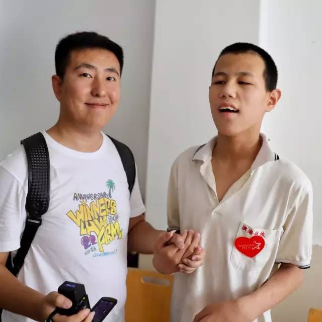 021.jpg